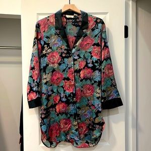 Vintage Victoria’s Secret robe